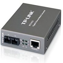 MC210CS TP-Link MC210CS Gigabit Ethernet RJ45 to SC Fiber Single-Mode Media Converter Extends Distance up to 15km